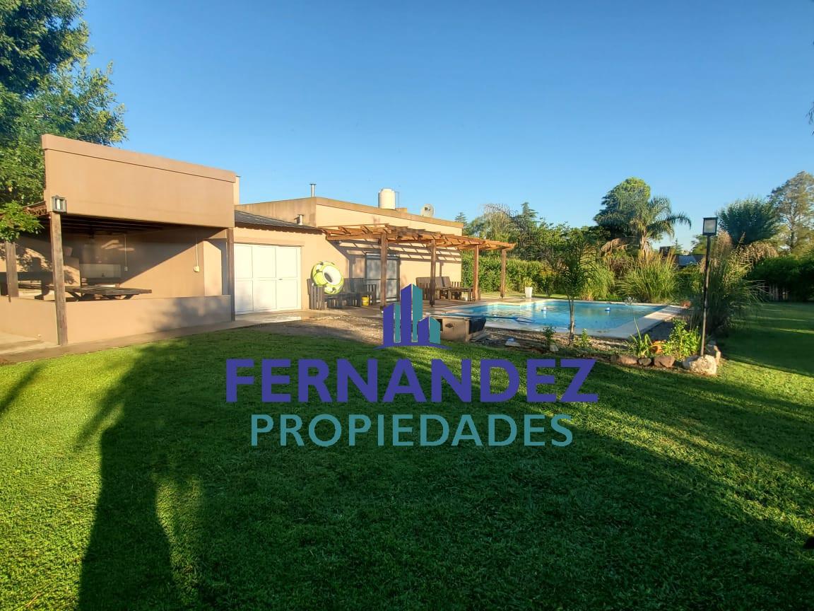 EXCELENTE CASA QUINTA EN ALQUILER. CHACABUCO.- COD. 166