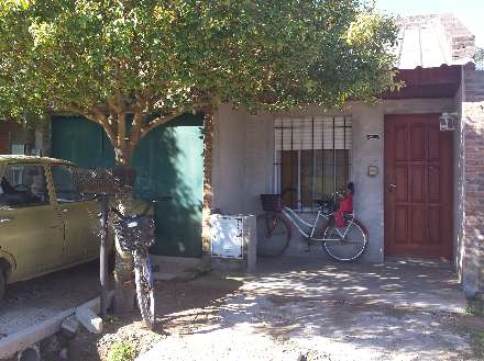 CASA 2 habitaciones, CON GAS. EN VENTA. Cod.17
