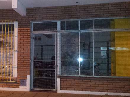 LOCAL COMERCIAL SOBRE AVENIDA SOLÍS.- CHACABUCO. COD. 90