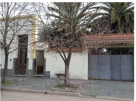 EN VENTA CASA EN EXCELENTE UBICACIÓN, 4 DORMITORIOS.- CHACABUCO. COD. 91