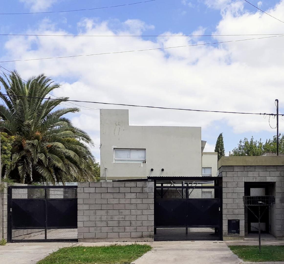 EN VENTA, DUPLEX 2 HABITACIONES. CALLE USPALLATA.- CHACABUCO. COD. 136