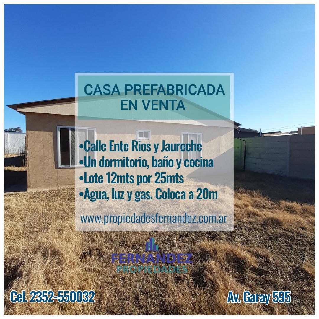 CASA PREFABRICADA EN VENTA, SOBRE LOTE CON GAS. CHACABUCO.- COD. 191