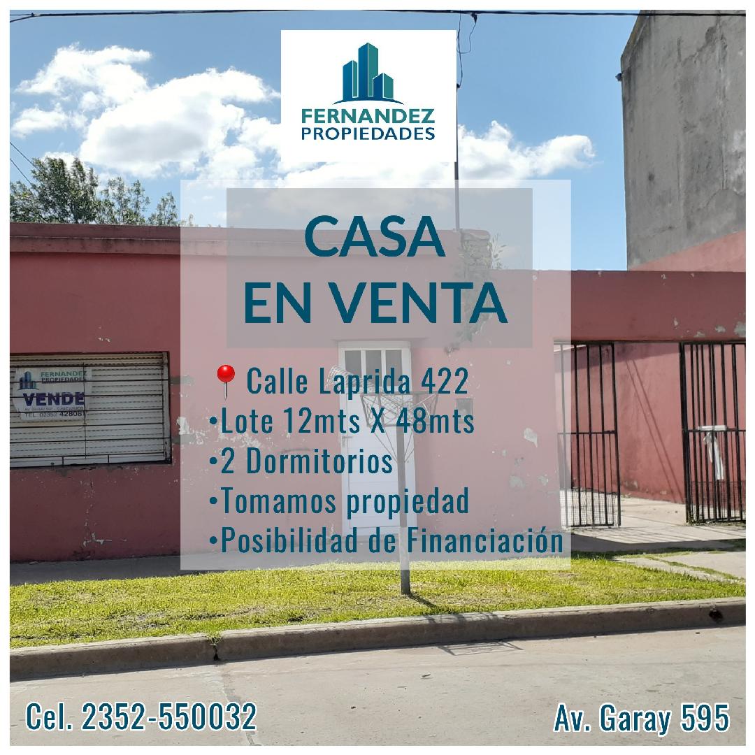 CASA EN VENTA CON LOTE DE 12mts X 48mts Y TODOS LOS SERVICIOS .- CHACABUCO. COD.35