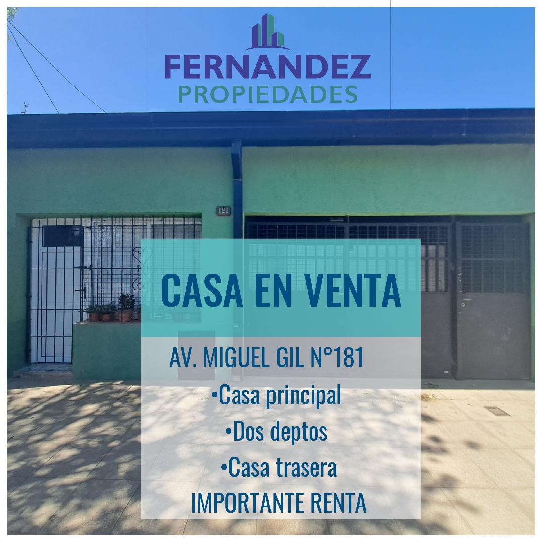 EN VENTA CASA PRINCIPAL + 2 DEPTOS + CASA TRASERA. CHACABUCO.- COD.  220