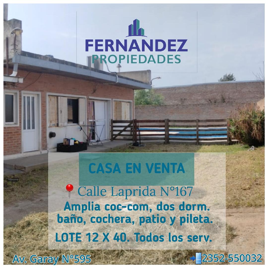 EN VENTA CASA CON PILETA, CALLE LAPRIDA. CHACABUCO. COD. 269